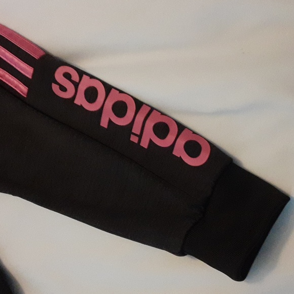 Girls size 5 Adidas pants and hoodie set - Picture 7 of 9